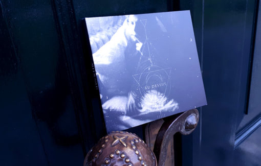 Au-Dessus - Au-Dessus